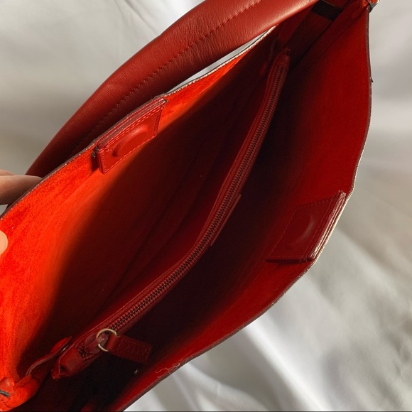 BALLY Black Patent Shoulder Tote Bag - Picture 7 of 11